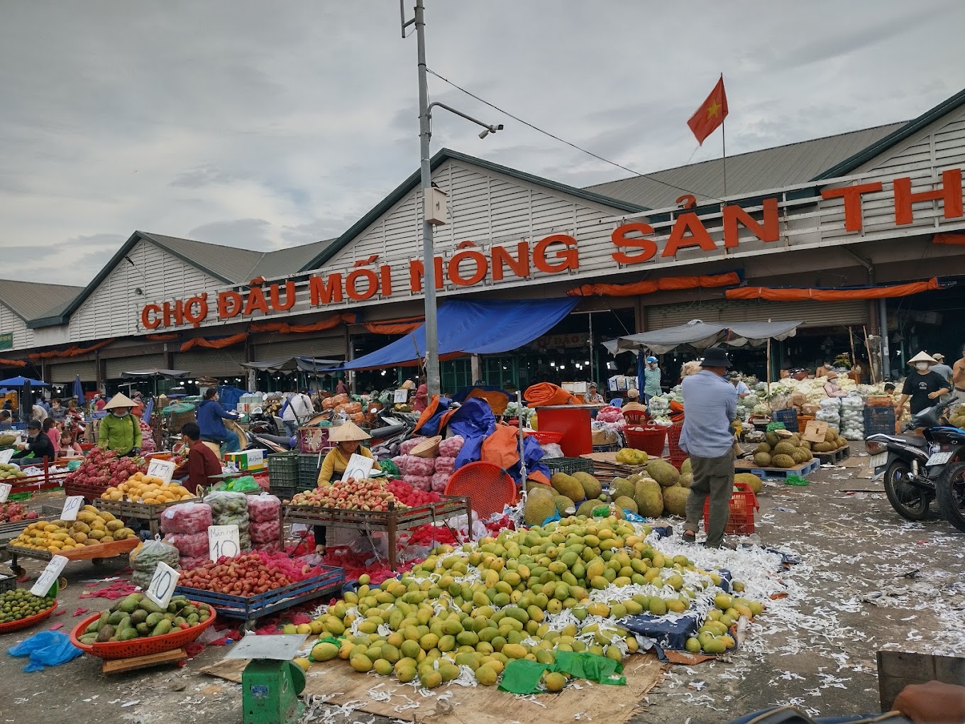 TP.HCM mở rộng không gian phát triển, chợ đầu mối đứng trước yêu cầu chuyển đổi vai trò