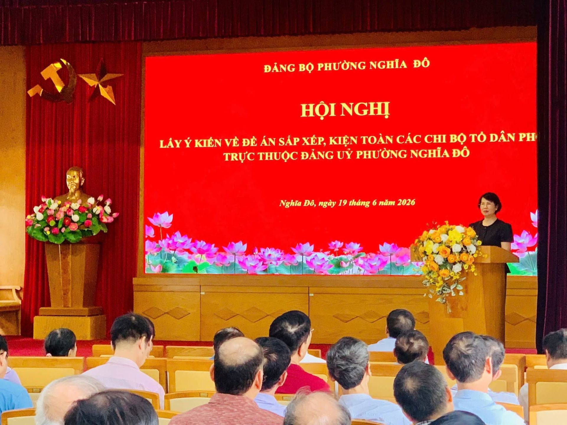 Hà Nội: Phường Nghĩa Đô lấy ý kiến về Đề án sắp xếp, kiện toàn chi bộ tổ dân phố