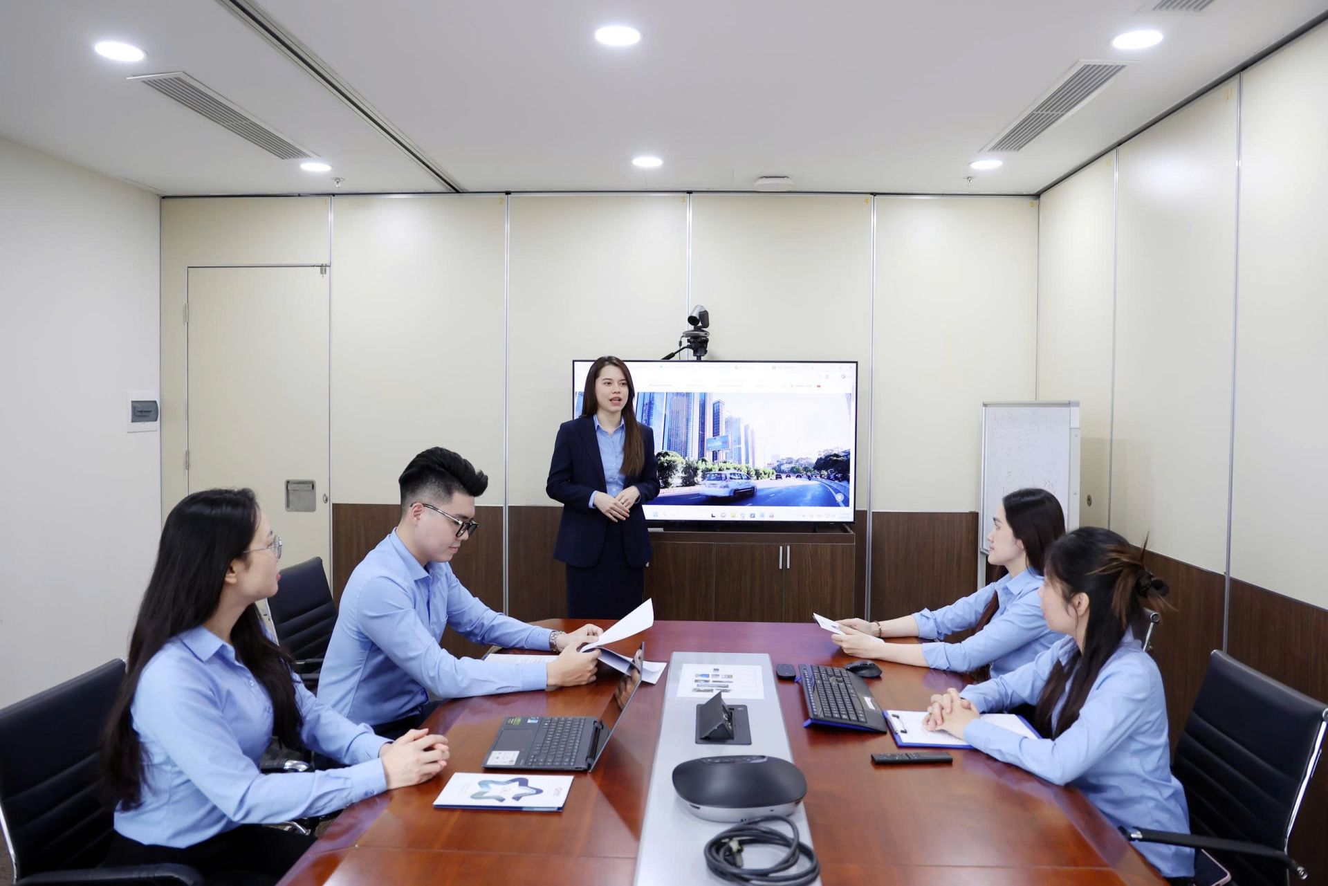 Mansion88 khuyến mãi hấp dẫn PVI x&acirc;y dựng thương hiệu từ sức mạnh con người v&agrave; m&ocirc;i trường l&agrave;m việc