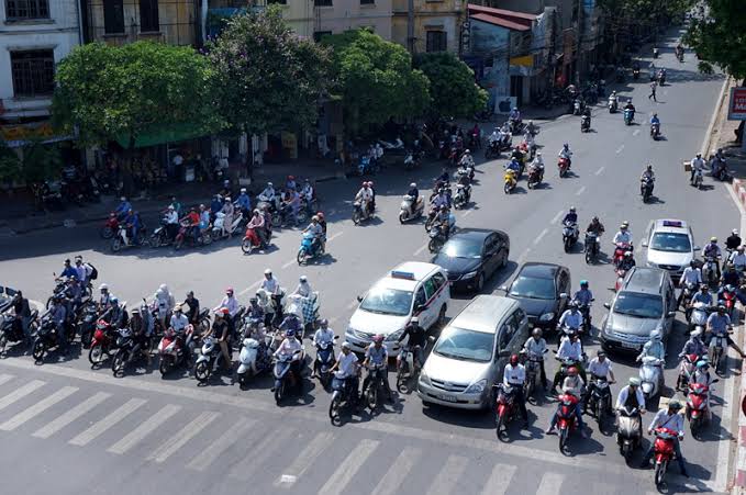 Miền Bắc và miền Trung nắng nóng gay gắt, có nơi trên 39 độ C
