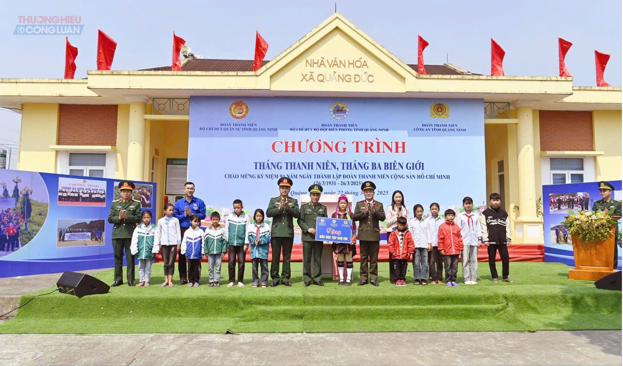 Đảng ủy, Ban Chỉ huy Bộ đội Biên phòng tỉnh Quảng Ninh cùng các ban, ngành tổ chức chương trình tháng Thanh niên - Tháng 3 biên giới Đảng ủy, Ban Chỉ huy Bộ đội Biên phòng tỉnh Quảng Ninh cùng các ban, ngành tổ chức chương trình tháng Thanh niên - Tháng 3 biên giới