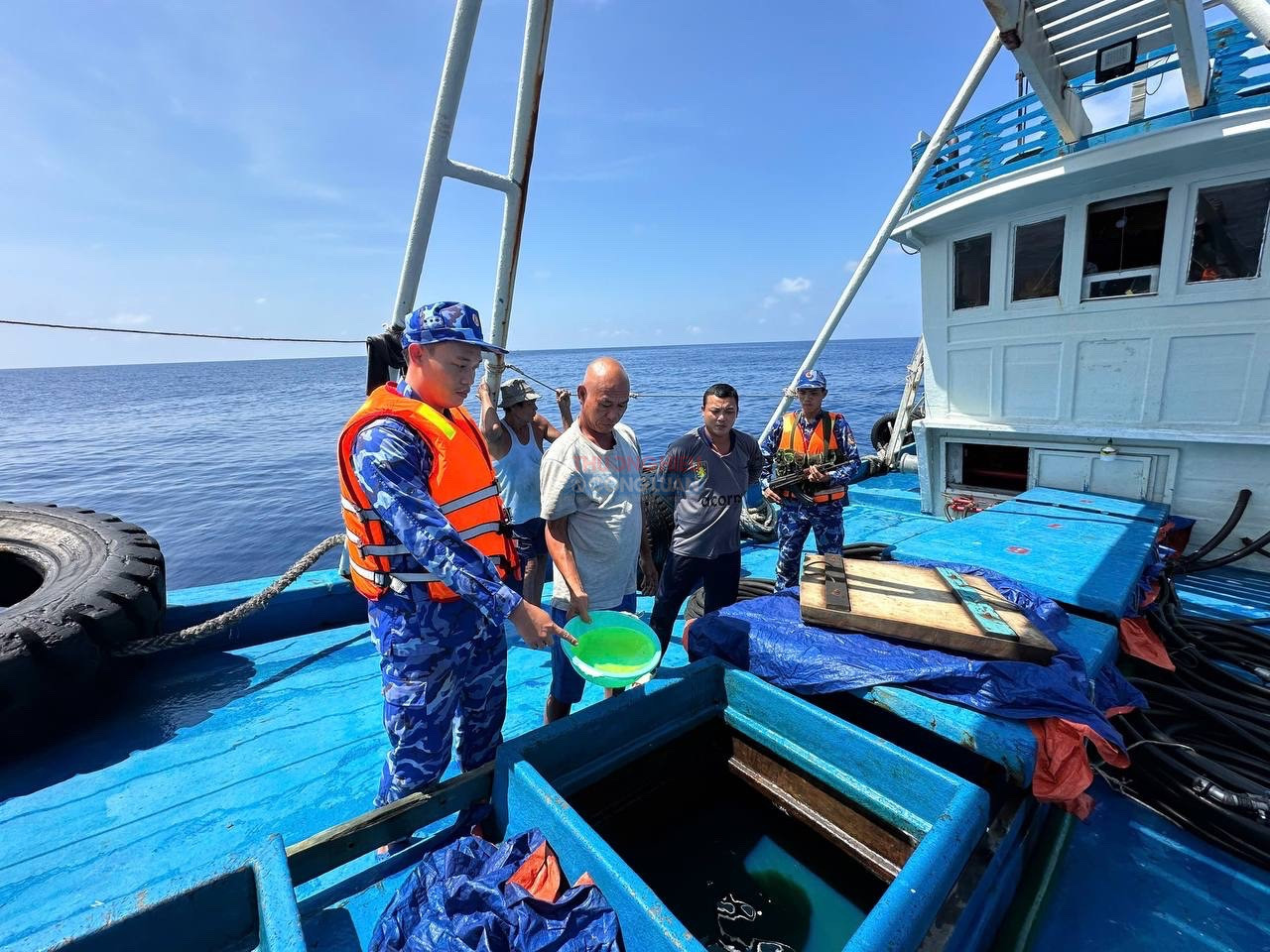 Chống buôn lậu trên biển: Xây dựng "thế trận toàn dân" từ sức mạnh của lực lượng thực thi pháp luật và báo chí