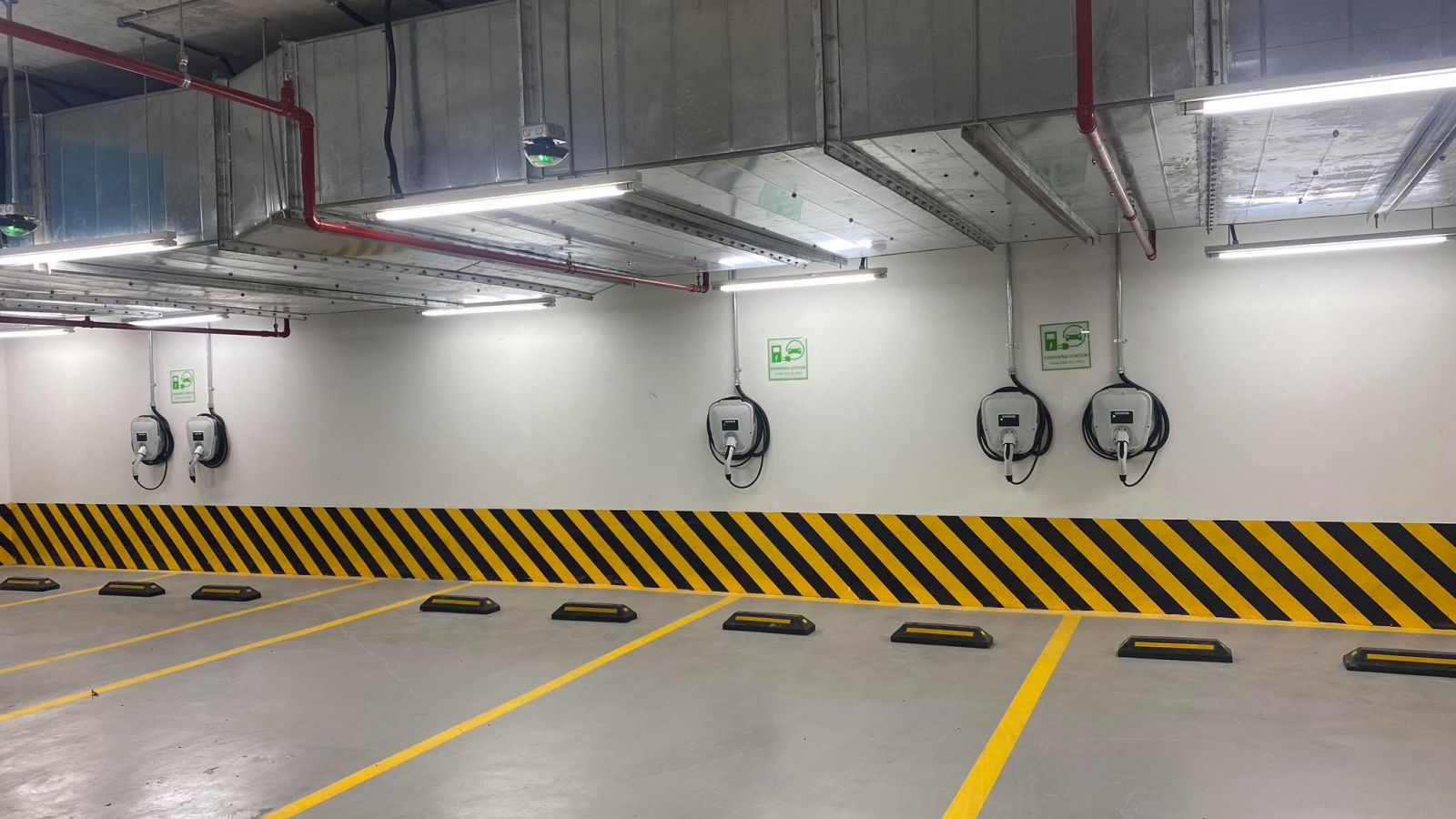 Siết chặt quy định phòng cháy chữa cháy đối với khu vực để xe điện tại chung cư
