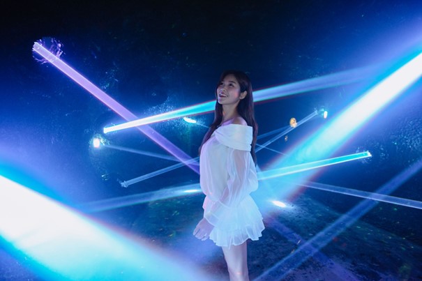 Tại Lumière Light Art, du khách có thể chìm đắm trong không gian ánh sáng huyền ảo và thoả sức sáng tạo những bức ảnh độc nhất vô nhị Tại Lumière Light Art, du khách có thể chìm đắm trong không gian ánh sáng huyền ảo và thoả sức sáng tạo những bức ảnh độc nhất vô nhị