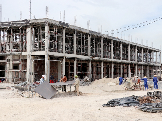 Hơn 700 tỷ đồng đầu tư xây dựng hai trường phổ thông nội trú tại Nghệ An. Hơn 700 tỷ đồng đầu tư xây dựng hai trường phổ thông nội trú tại Nghệ An.