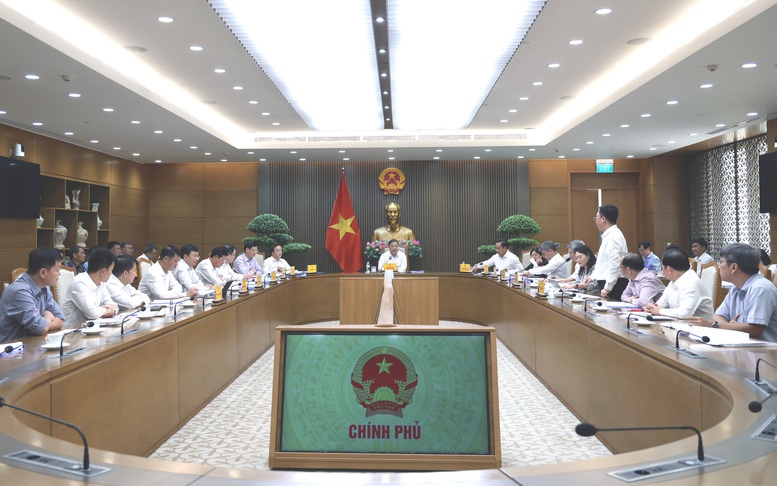Các đại biểu phát biểu ý kiến tại cuộc họp - Ảnh: VGP/Phương Nguyên Các đại biểu phát biểu ý kiến tại cuộc họp - Ảnh: VGP/Phương Nguyên