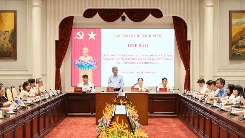 Công bố Lệnh của Chủ tịch nước về hai pháp lệnh