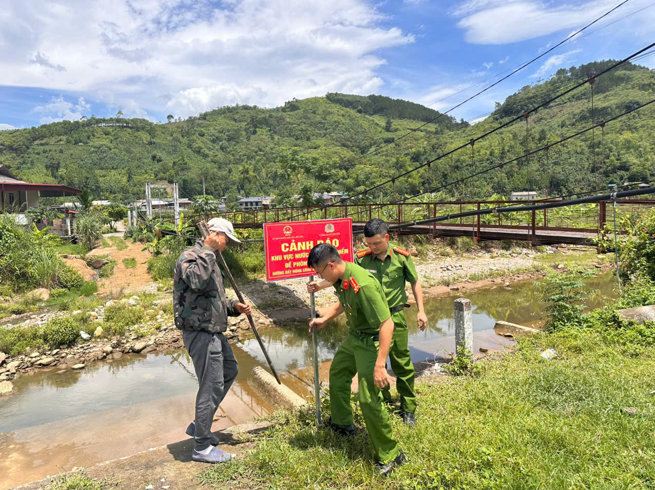 Lào Cai đặt mục tiêu xây dựng đội ngũ cán bộ Công an hiện đại, bám sát cơ sở