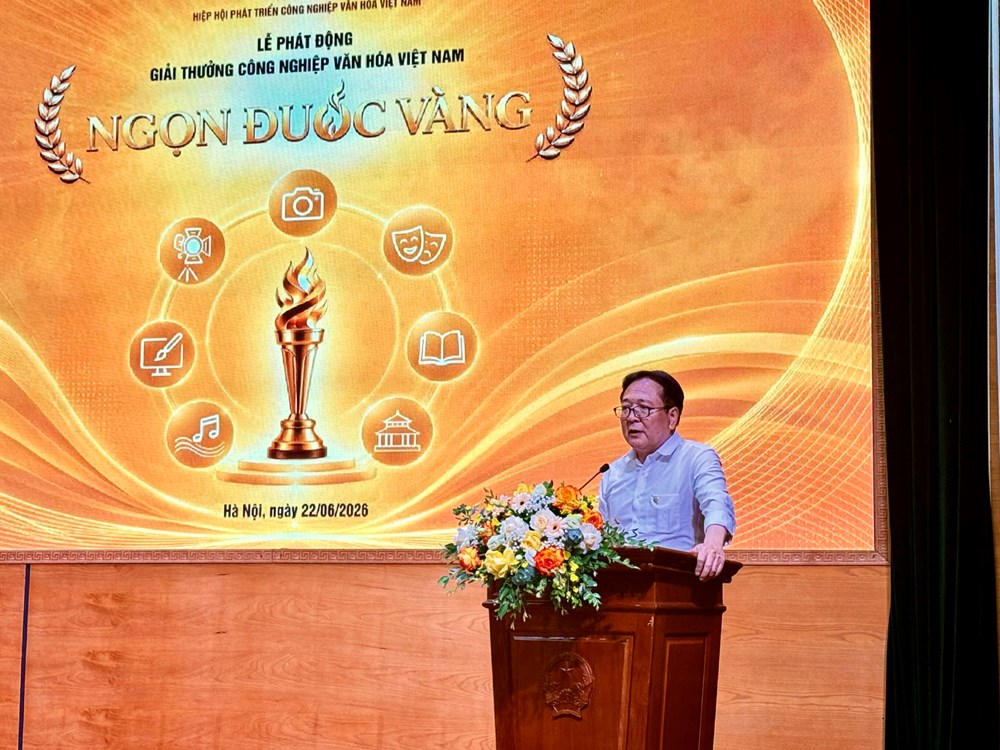 NSND Vương Duy Biên, Chủ tịch Hiệp hội Phát triển Công nghiệp Văn hóa Việt Nam phát biểu tại Lễ phát động. (Ảnh: baovanhoa.vn) NSND Vương Duy Biên, Chủ tịch Hiệp hội Phát triển Công nghiệp Văn hóa Việt Nam phát biểu tại Lễ phát động. (Ảnh: baovanhoa.vn)