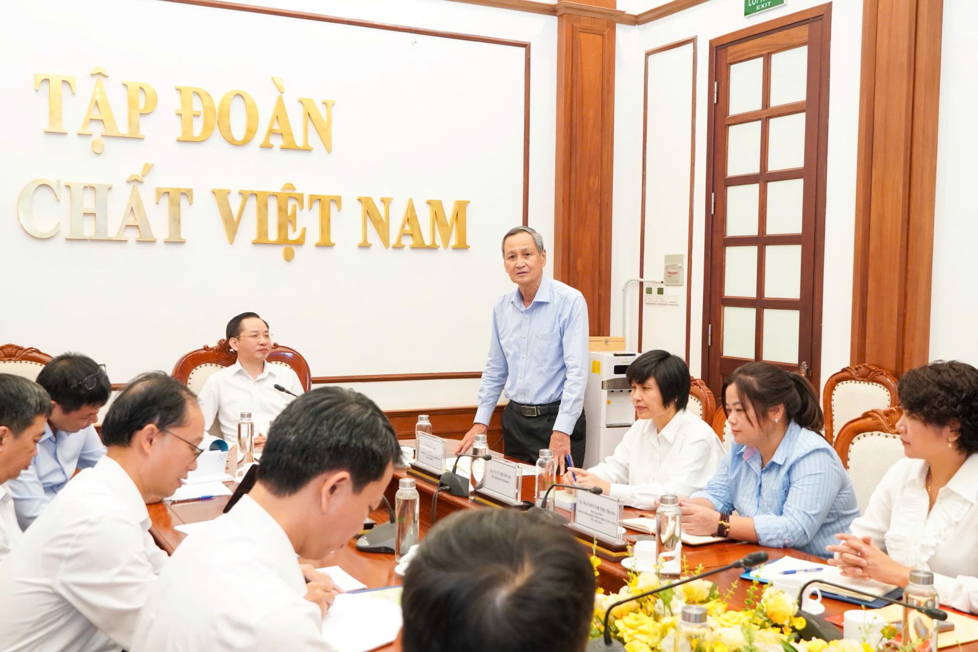 Ông Đỗ Duy Phi - Chủ tịch Hội Hóa học Việt Nam phát biểu tại hội nghị Ông Đỗ Duy Phi - Chủ tịch Hội Hóa học Việt Nam phát biểu tại hội nghị