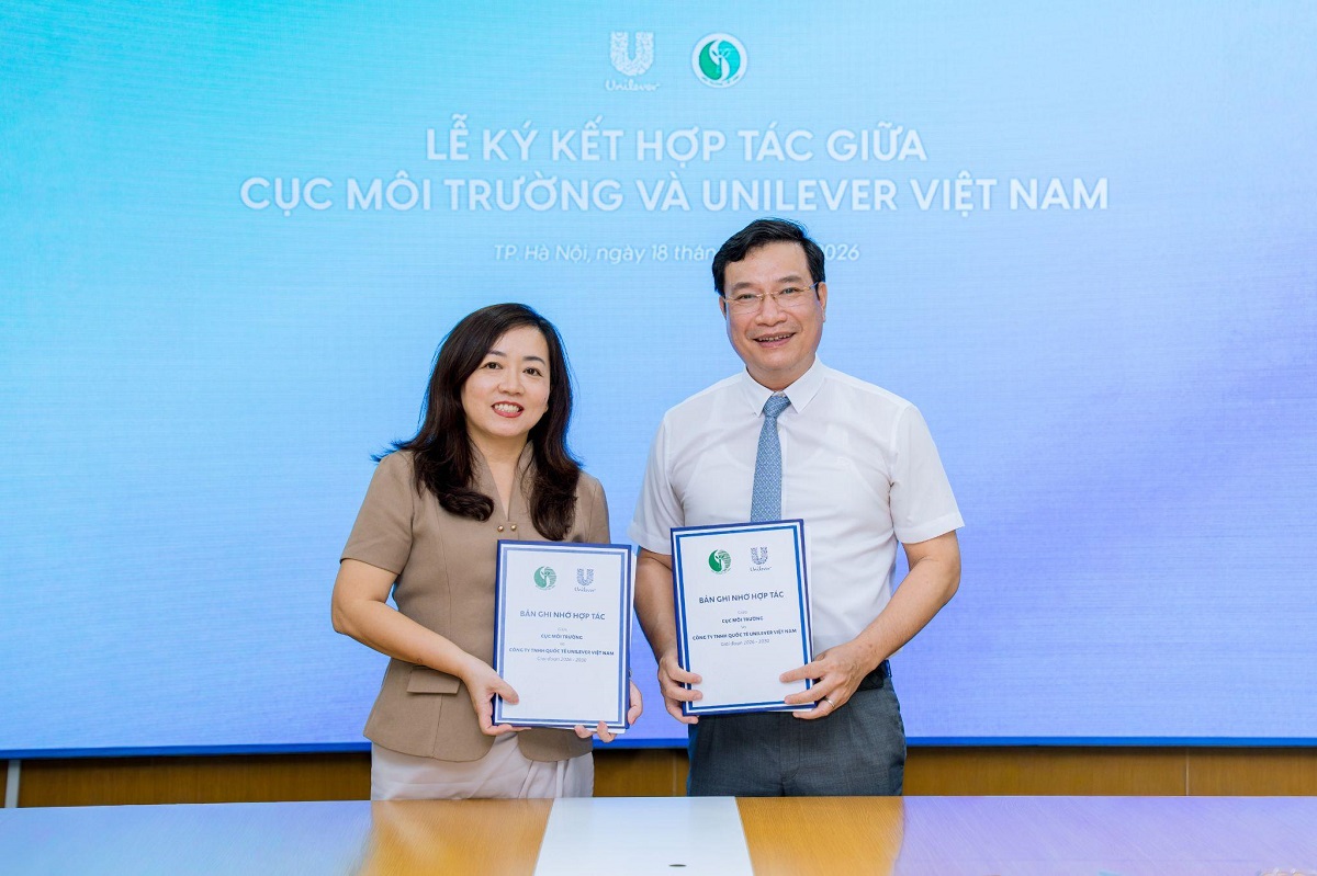 Biên bản ghi nhớ hợp tác giữa Cục Môi trường và Unilever Việt Nam trong giai đoạn 2026 - 2030 hướng tới tăng cường kết nối giữa chính sách, công nghệ, doanh nghiệp, nguồn vốn và cộng đồng đổi mới sáng tạo, nhằm đưa các giải pháp tuần hoàn nhựa từ cam kết vào triển khai thực tế Biên bản ghi nhớ hợp tác giữa Cục Môi trường và Unilever Việt Nam trong giai đoạn 2026 - 2030 hướng tới tăng cường kết nối giữa chính sách, công nghệ, doanh nghiệp, nguồn vốn và cộng đồng đổi mới sáng tạo, nhằm đưa các giải pháp tuần hoàn nhựa từ cam kết vào triển khai thực tế