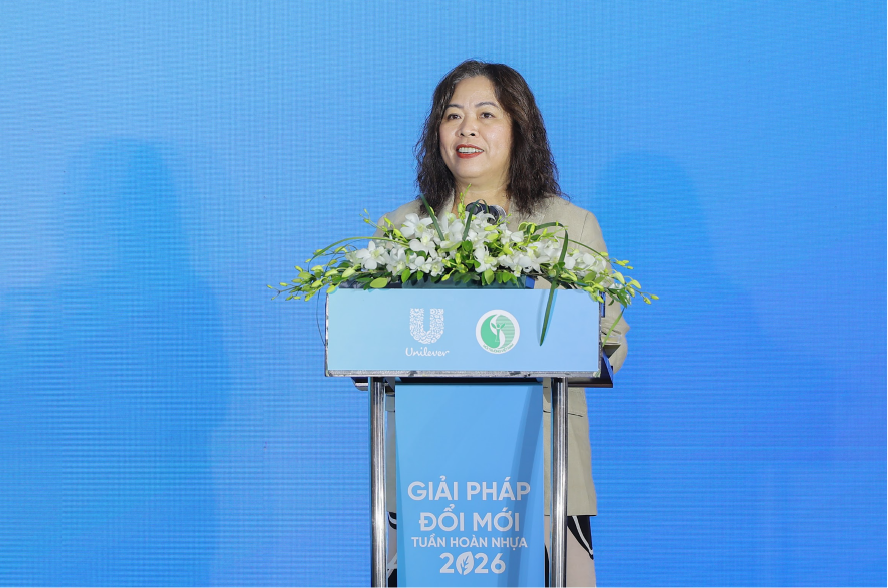 Bà Nguyễn Thị Bích Vân - Tổng Giám đốc Quốc gia, Unilever Việt Nam phát biểu tại sự kiện Bà Nguyễn Thị Bích Vân - Tổng Giám đốc Quốc gia, Unilever Việt Nam phát biểu tại sự kiện