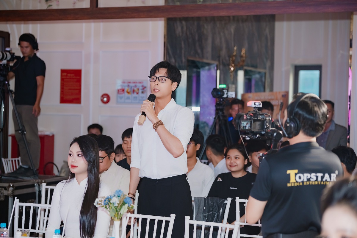 Đại diện c&aacute;c cơ quan b&aacute;o ch&iacute; tham gia phần giao lưu, đặt c&acirc;u hỏi tại họp b&aacute;o c&ocirc;ng bố cuộc thi Hoa hậu Việt Nam Thời đại 2026