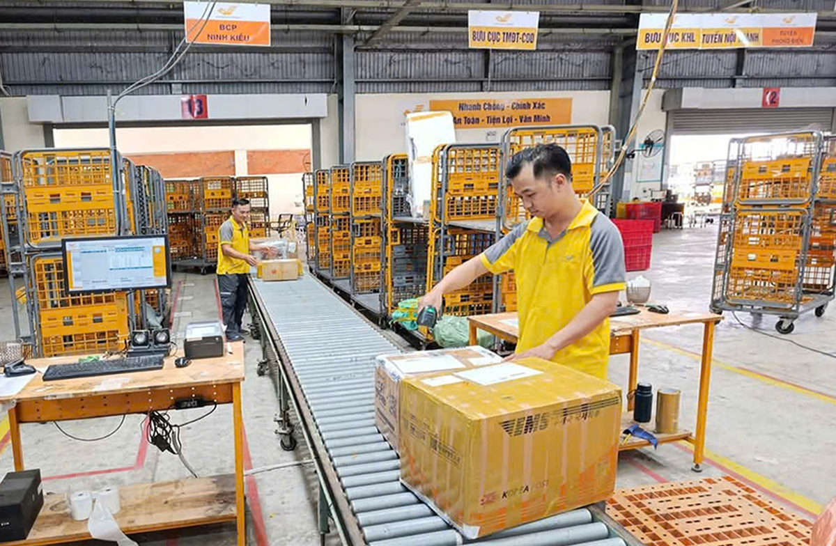 Bắc Ninh: Thúc đẩy chuyển đổi số, thương mại điện tử và cải cách hành chính