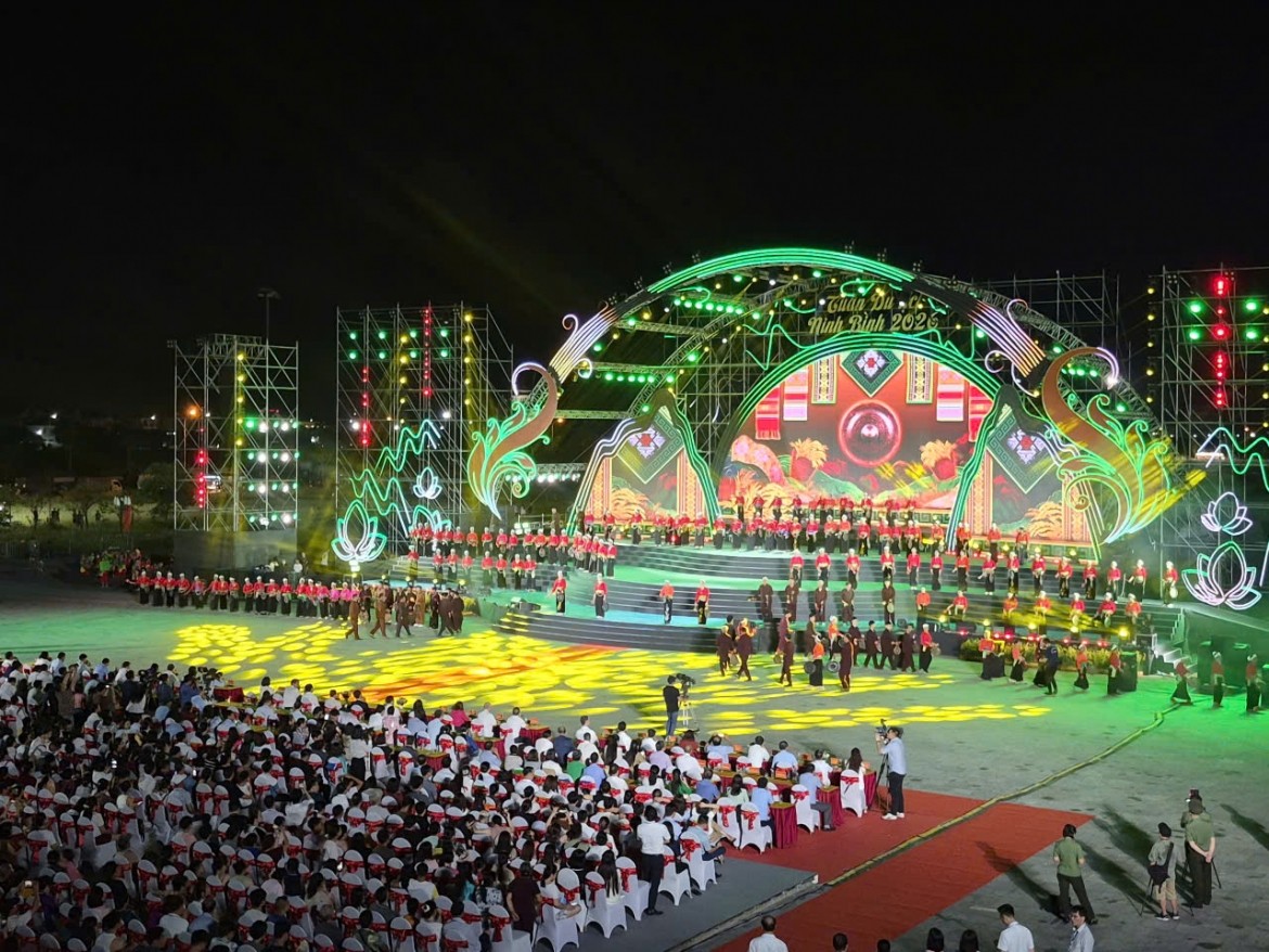 Tuần Du lịch Ninh B&igrave;nh đ&atilde; trở th&agrave;nh sự kiện văn h&oacute;a - du lịch thường ni&ecirc;n mang đậm bản sắc v&ugrave;ng đất Cố đ&ocirc;