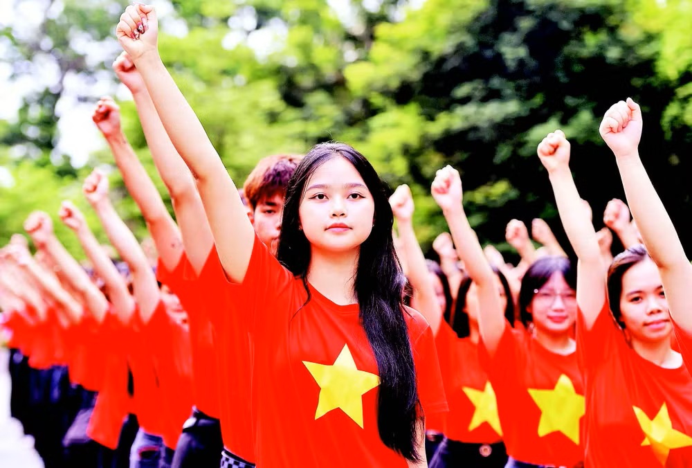 Tuổi trẻ Việt Nam sẵn s&agrave;ng ti&ecirc;n phong trong kỷ nguy&ecirc;n mới