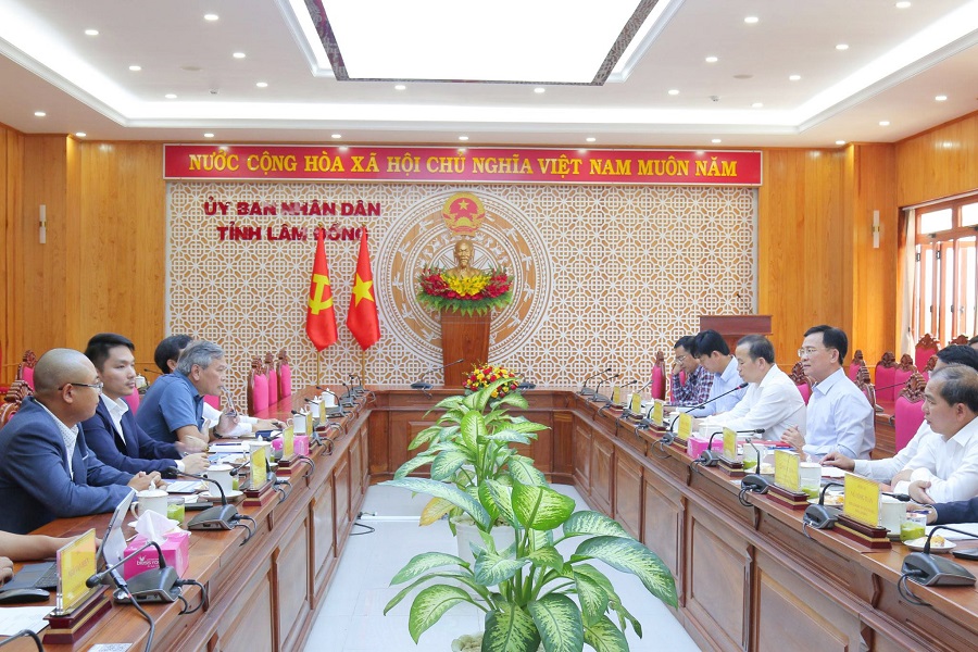 Lâm Đồng đồng hành cùng nhà đầu tư hiện thực hóa tiềm năng năng lượng tái tạo