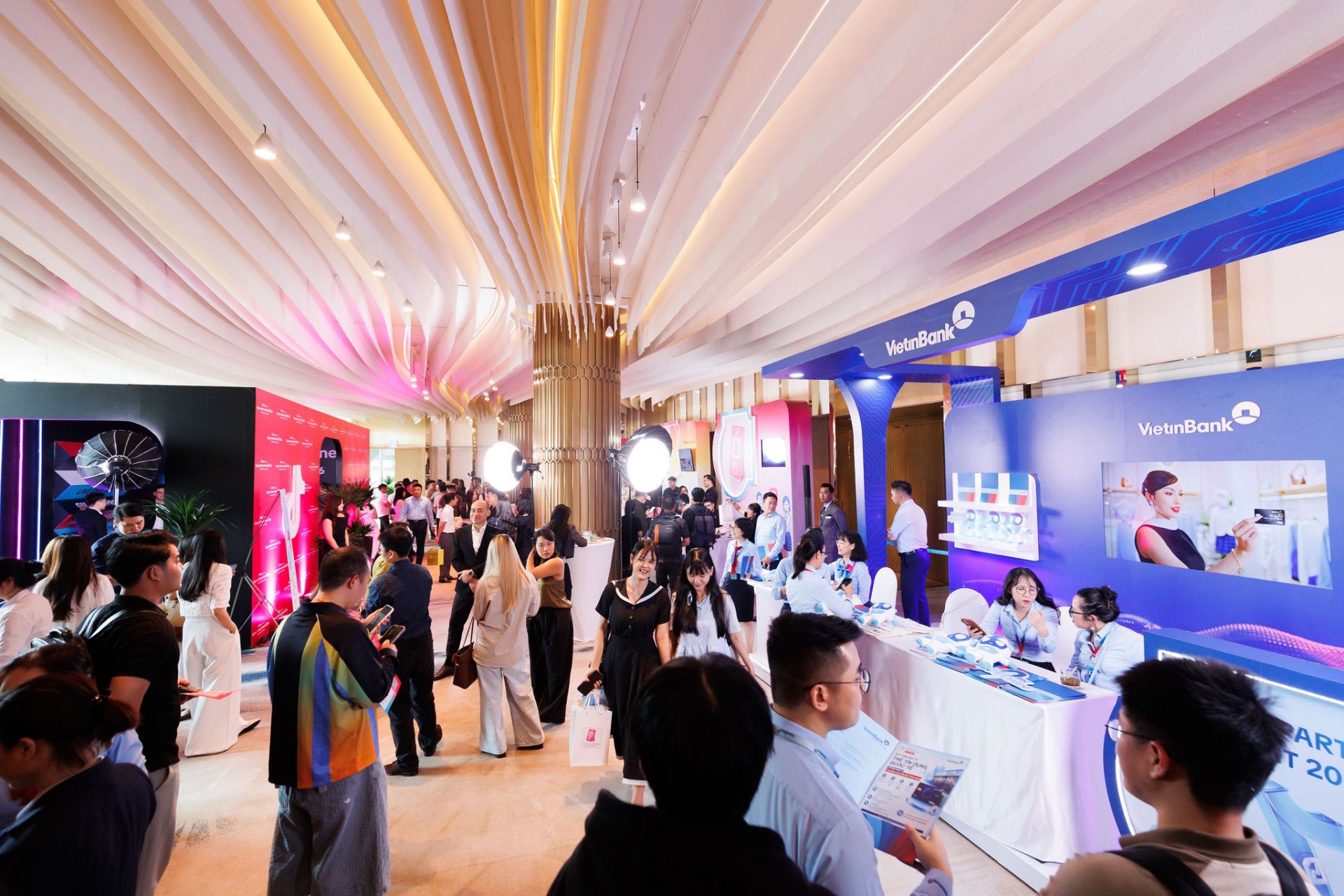 VietinBank tăng cường kết nối cộng đồng kinh doanh số tại TikTok Agency Partner Vietnam Summit 2026