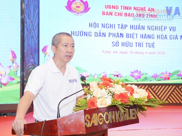 Chủ tịch VACIP Việt Nam Phan Minh Nhựt đ&atilde; giới thiệu chuy&ecirc;n đề về kỹ năng thực thi quyền sở hữu tr&iacute; tuệ tại Hội nghị tập huấn.