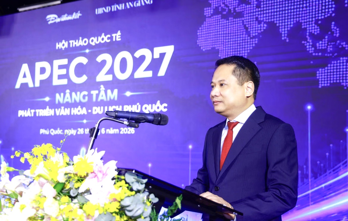 &Ocirc;ng Trương Th&agrave;nh Trung, Tổng Bi&ecirc;n tập B&aacute;o Đaị đo&agrave;n kết, Trưởng Ban tổ chức Hội thảo ph&aacute;t biểu