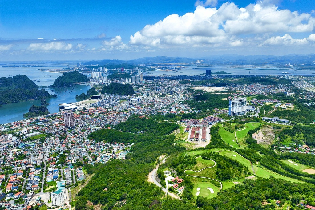 Tỉnh Quảng Ninh được công nhận đạt tiêu chí đô thị loại I