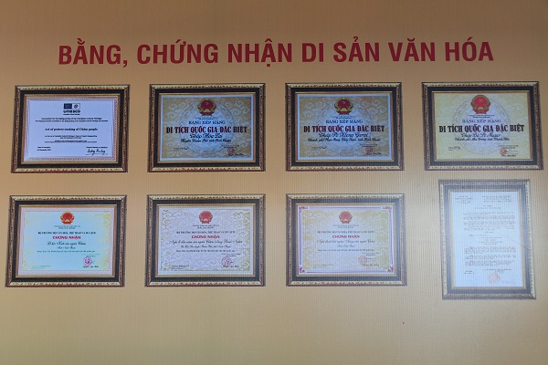 Một số Tư liệu giới thiệu về c&aacute;c di t&iacute;ch Chăm Kh&aacute;nh H&ograve;a tại Gian trưng b&agrave;y tư liệu, hiện vật về d&acirc;n tộc Chăm Kh&aacute;nh H&ograve;a