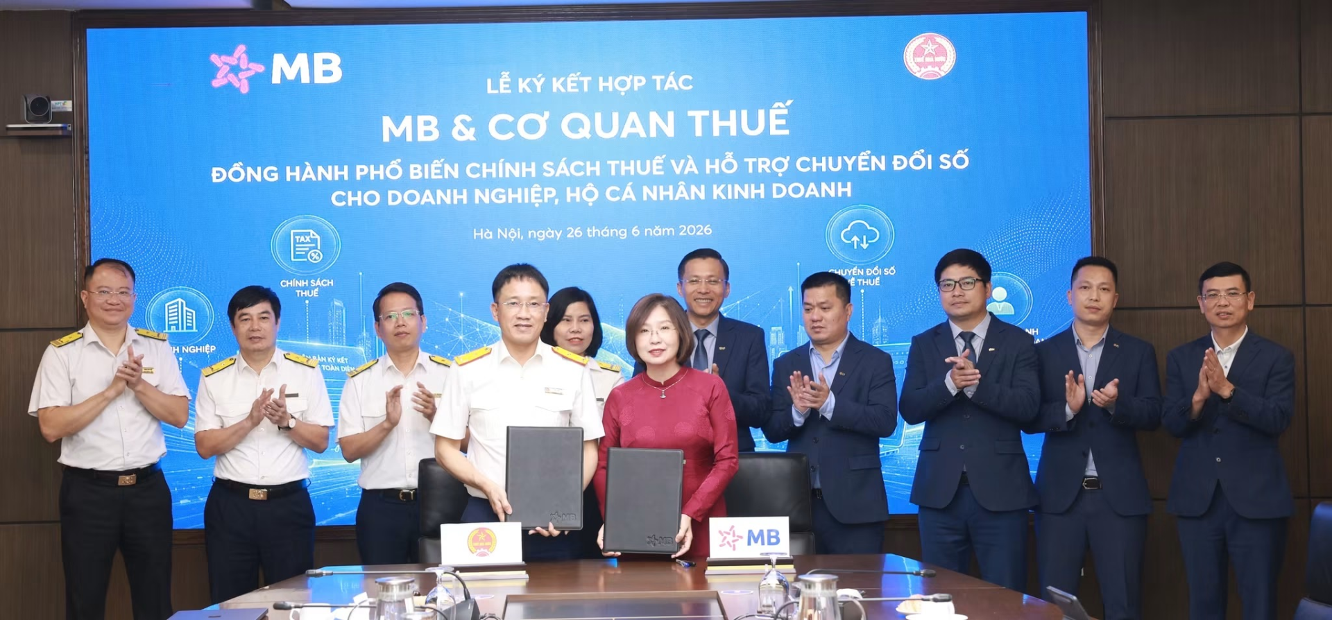 MB và cơ quan Thuế ký kết hợp tác: Lấy người nộp thuế làm trung tâm – Lấy chuyển đổi số làm nền tảng