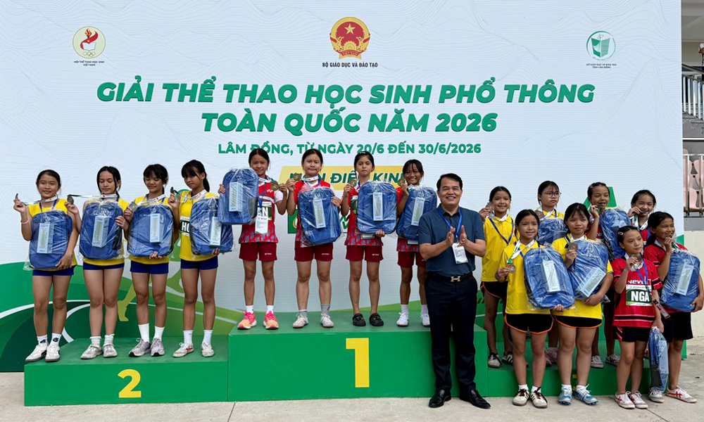 Đoàn học sinh Bắc Ninh dẫn đầu toàn quốc bảng tổng sắp huy chương môn điền kinh