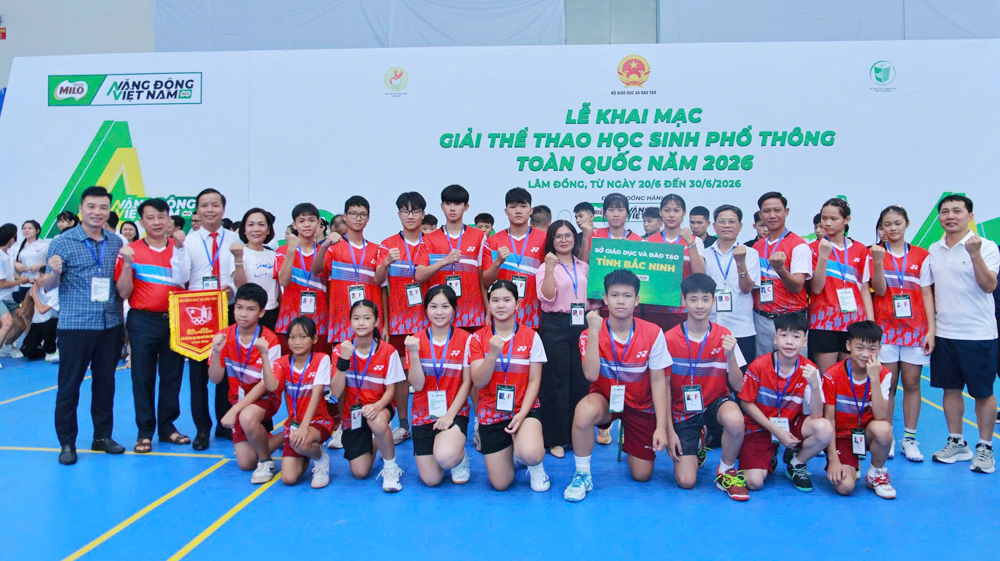 L&atilde;nh đạo Sở Gi&aacute;o dục v&agrave; Đ&agrave;o tạo Bắc Ninh ch&uacute;c mừng đo&agrave;n M88 Casino, Nổ Hũ, Bắn Cá của tỉnh tham dự giải thể thao M88 Casino, Nổ Hũ, Bắn Cá phổ th&ocirc;ng to&agrave;n quốc năm 2026.