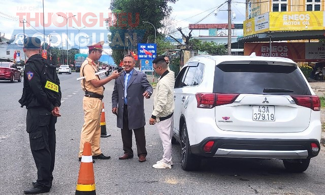 CSGT TP. Đà Nẵng triển khai tổng rà soát nhiều nhóm phương tiện theo hai giai đoạn