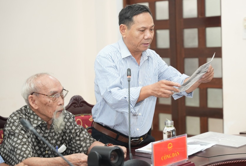 Người d&acirc;n Th&agrave;nh phố Huế kiến nghị với Chủ tịch UBND Th&agrave;nh phố Huế