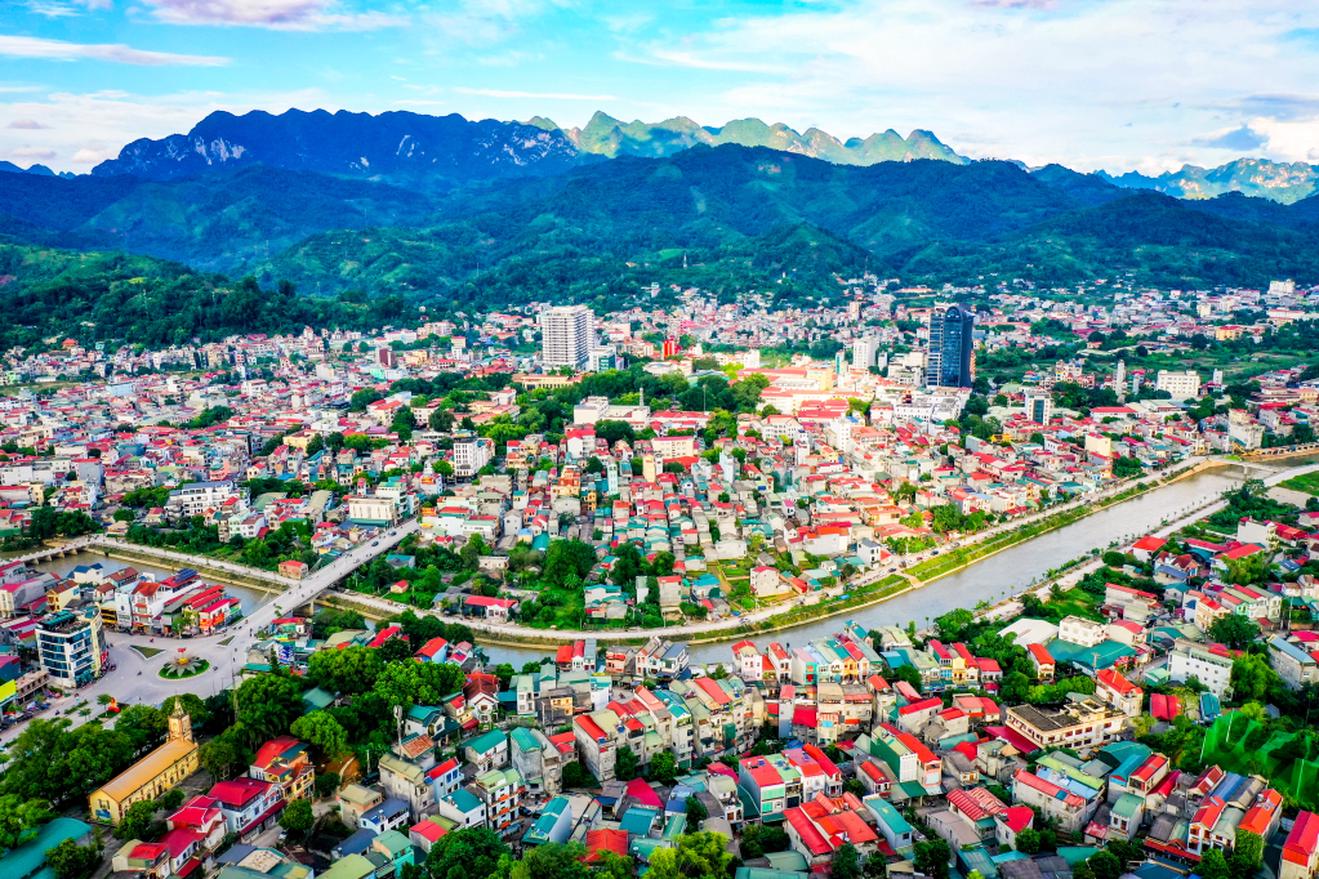 Cao Bằng quyết liệt đẩy nhanh xử l&yacute; cơ sở nh&agrave;, đất d&ocirc;i dư