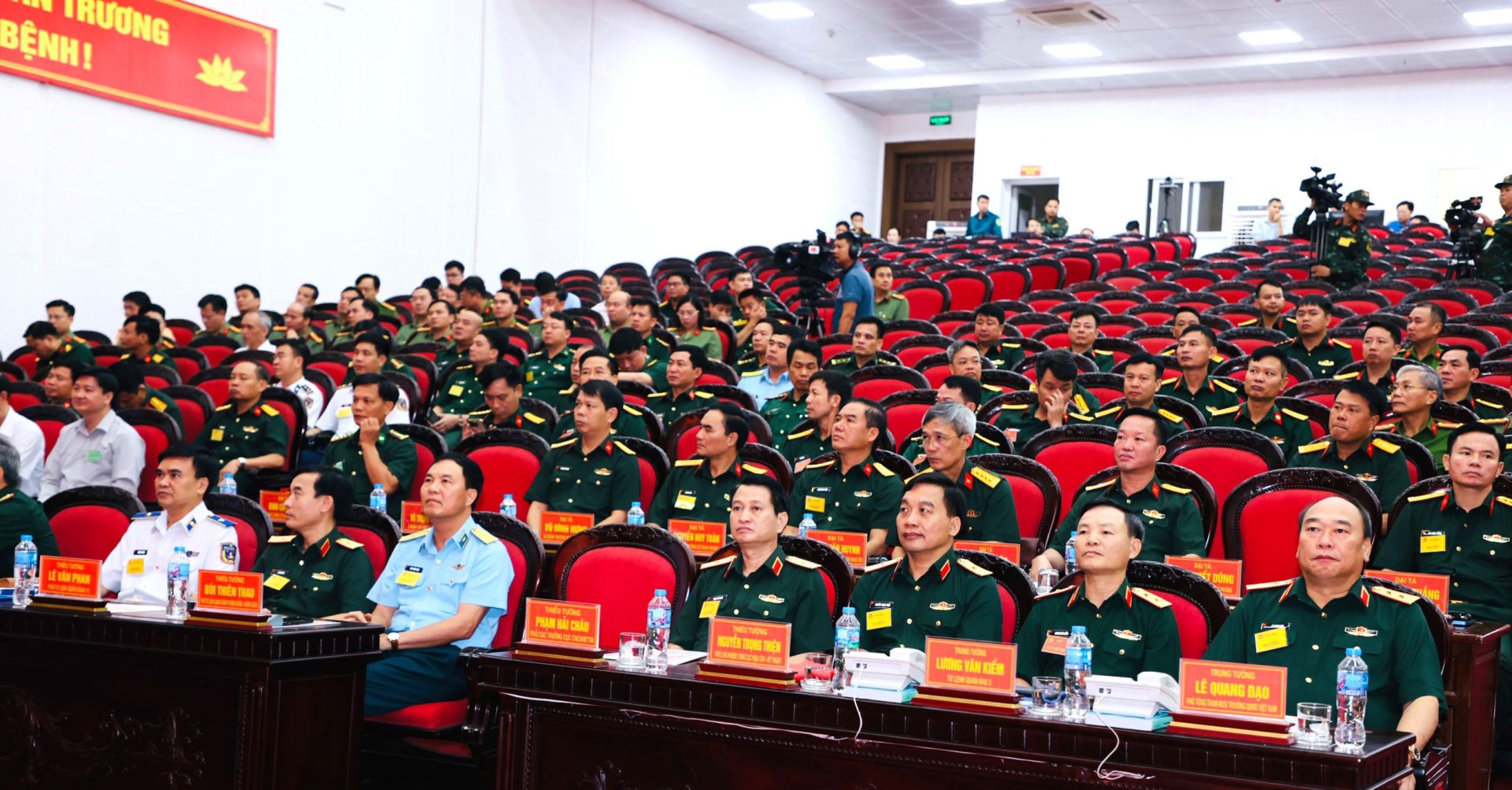Ninh Bình diễn tập phòng thủ dân sự ứng phó bão mạnh và tìm kiếm cứu nạn