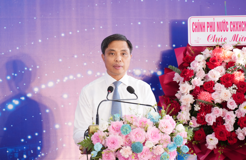 Ông Vũ Văn Diện, Phó Chủ tịch Thường trực UBND tỉnh Quảng Ninh phát biểu tại lễ khởi công Ông Vũ Văn Diện, Phó Chủ tịch Thường trực UBND tỉnh Quảng Ninh phát biểu tại lễ khởi công