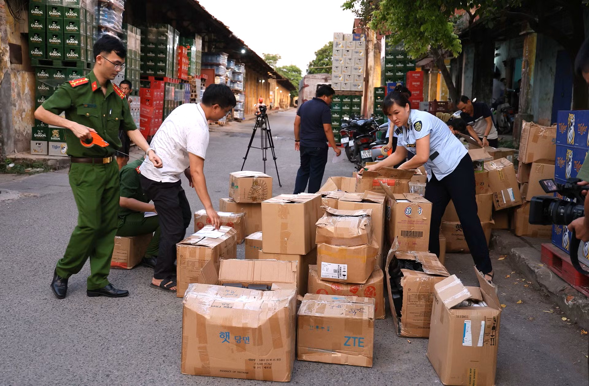 Nơi chứa h&agrave;ng h&oacute;a