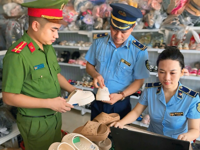 Hà Tĩnh: Xử phạt 106 triệu đồng các vụ vi phạm quyền sở hữu trí tuệ