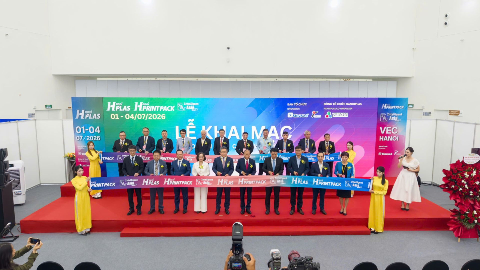 Hà Nội hội tụ hệ sinh thái công nghiệp quốc tế: Tiên phong công nghệ cao và sản xuất thông minh