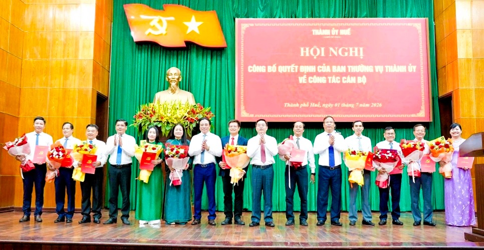 TP. Huế: Bổ nhiệm, điều động nhiều cán bộ