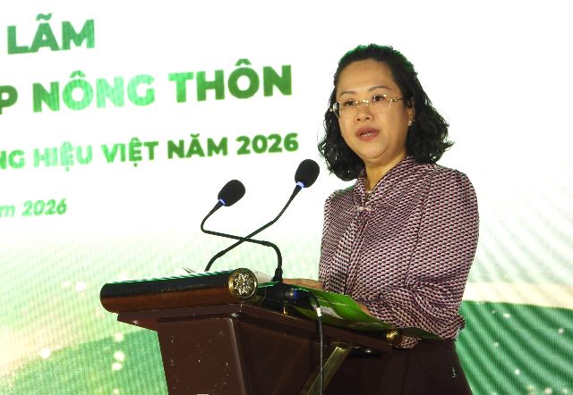 Ph&oacute; Cục trưởng Cục Đổi mới s&aacute;ng tạo, chuyển đổi xanh v&agrave; khuyến c&ocirc;ng Đỗ Thị Minh Tr&acirc;m ph&aacute;t biểu khai mạc.