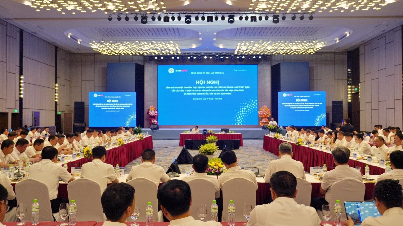 EVNNPC đánh giá toàn diện hiệu quả mô hình tổ chức sau sắp xếp, tạo nền tảng nâng cao năng lực quản trị, tối ưu nguồn lực và đáp ứng yêu cầu phát triển trong giai đoạn mới EVNNPC đánh giá toàn diện hiệu quả mô hình tổ chức sau sắp xếp, tạo nền tảng nâng cao năng lực quản trị, tối ưu nguồn lực và đáp ứng yêu cầu phát triển trong giai đoạn mới
