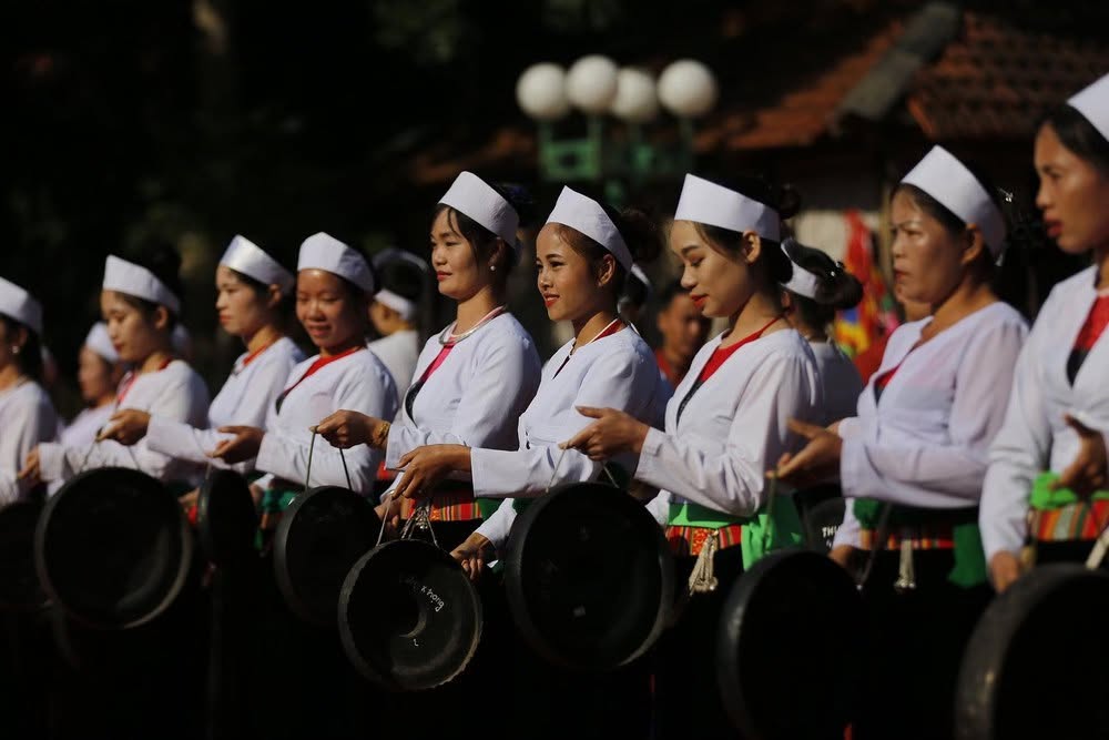 Mường Cốc trở th&agrave;nh m&ocirc; h&igrave;nh du lịch cộng đồng ti&ecirc;u biểu của H&agrave; Nội gắn với bảo tồn văn h&oacute;a d&acirc;n tộc Mường.