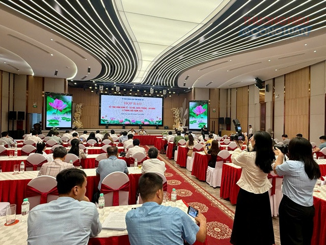 Nghệ An thông tin nhiều kết quả nổi bật về phát triển kinh tế - xã hội trong 6 tháng đầu năm 2026