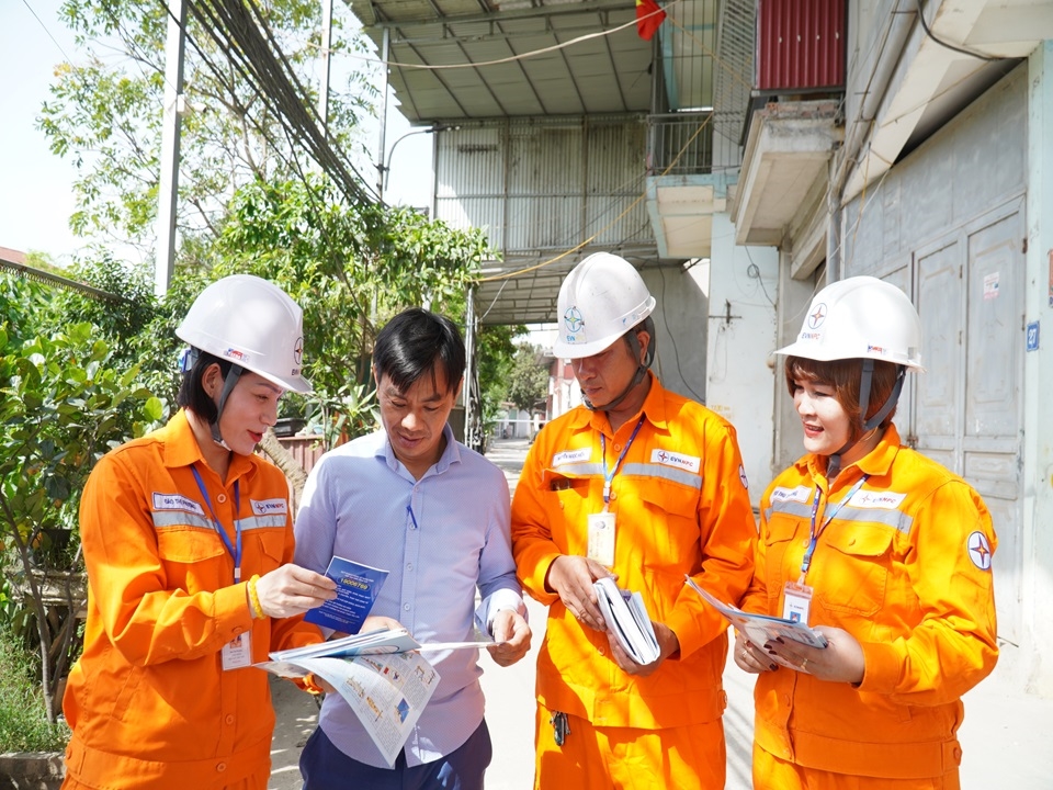Điện lực Bắc Ninh triển khai đồng bộ các giải pháp bảo đảm cung ứng điện an toàn, ổn định
