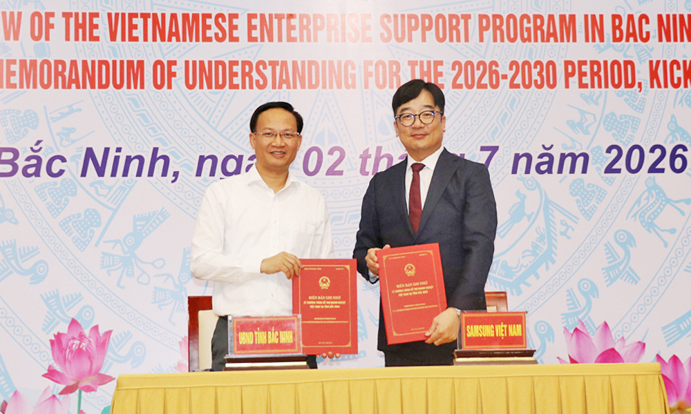 Phó Chủ tịch UBND tỉnh Phạm Văn Thịnh ký kết Biên bản ghi nhớ hợp tác giai đoạn 2026 - 2030 với Samsung Việt Nam. Phó Chủ tịch UBND tỉnh Phạm Văn Thịnh ký kết Biên bản ghi nhớ hợp tác giai đoạn 2026 - 2030 với Samsung Việt Nam.