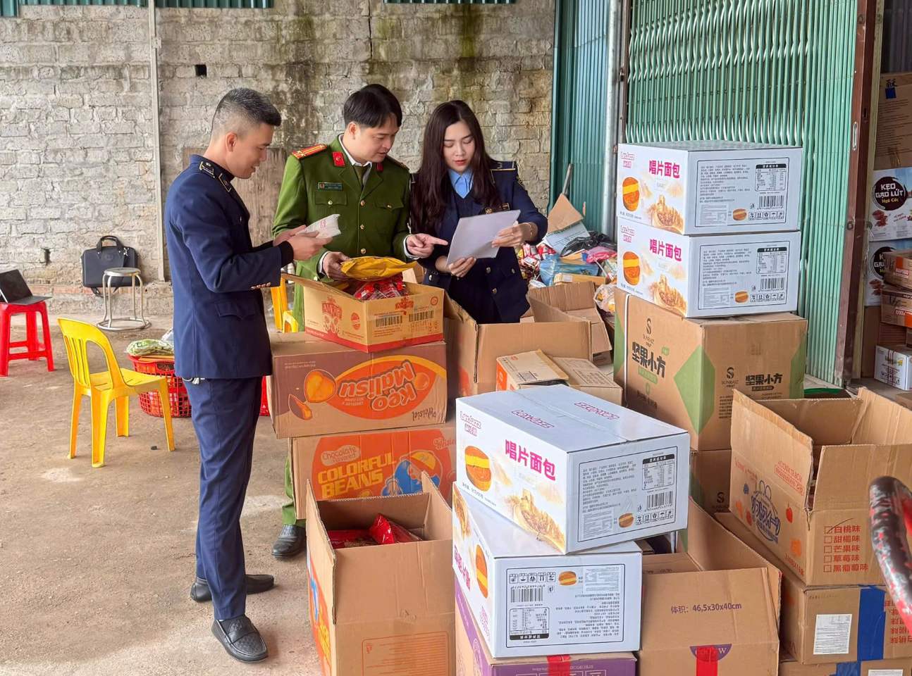 Tuyên Quang: Ban hành kế hoạch tổng lực chống buôn lậu thuốc lá thế hệ mới