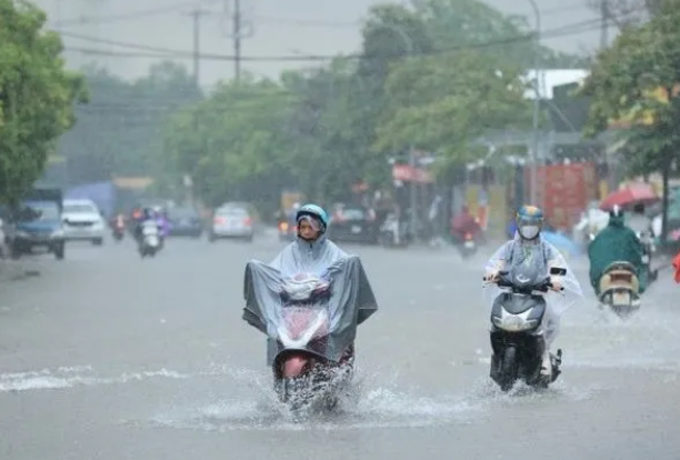 Thời tiết ngày 4/7: Bắc Bộ mưa to, nhiều nơi có nguy cơ ngập úng