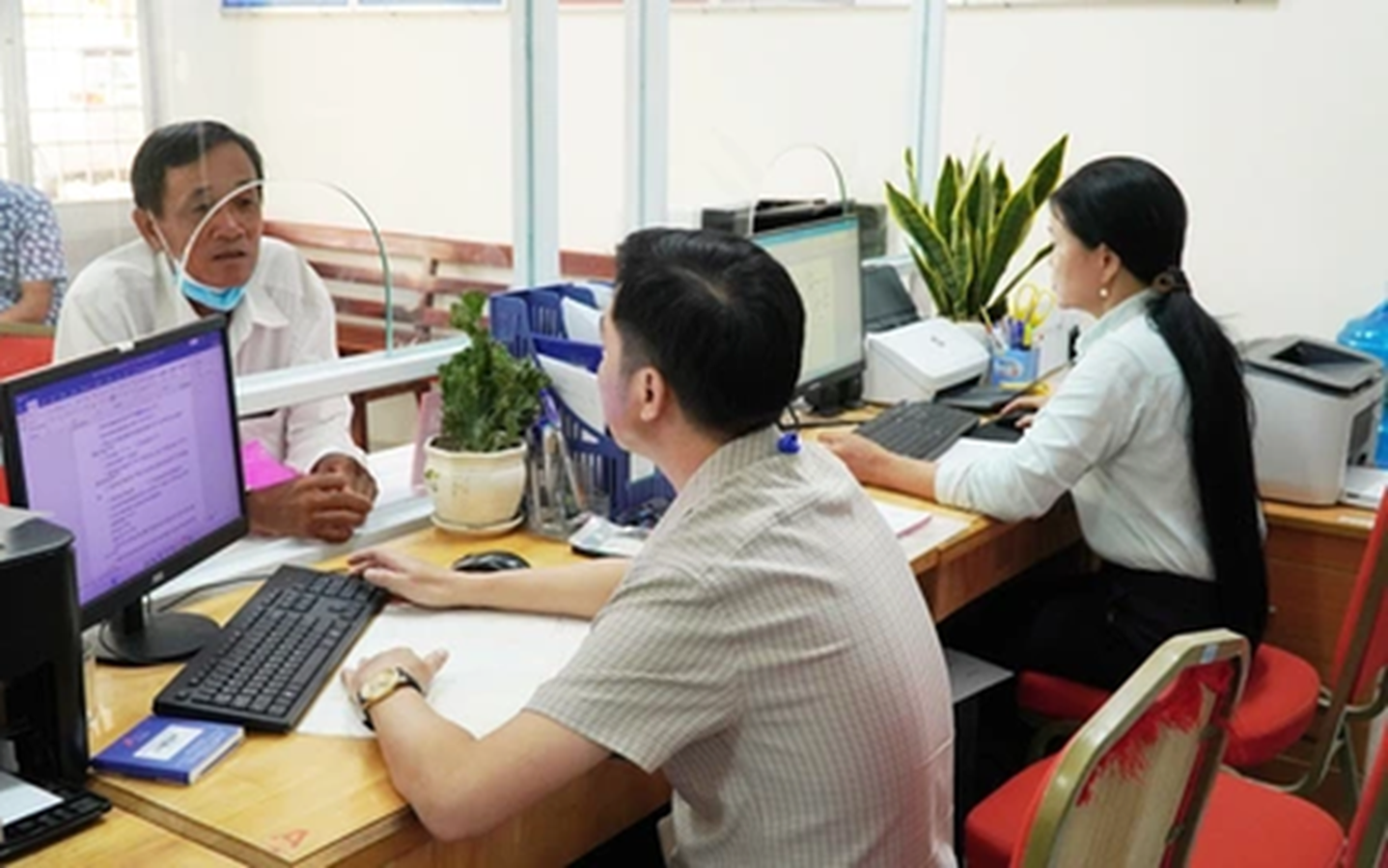 Bộ Nội vụ cập nhật danh sách địa bàn và chuẩn hóa cách tính phụ cấp khu vực từ ngày 1/7