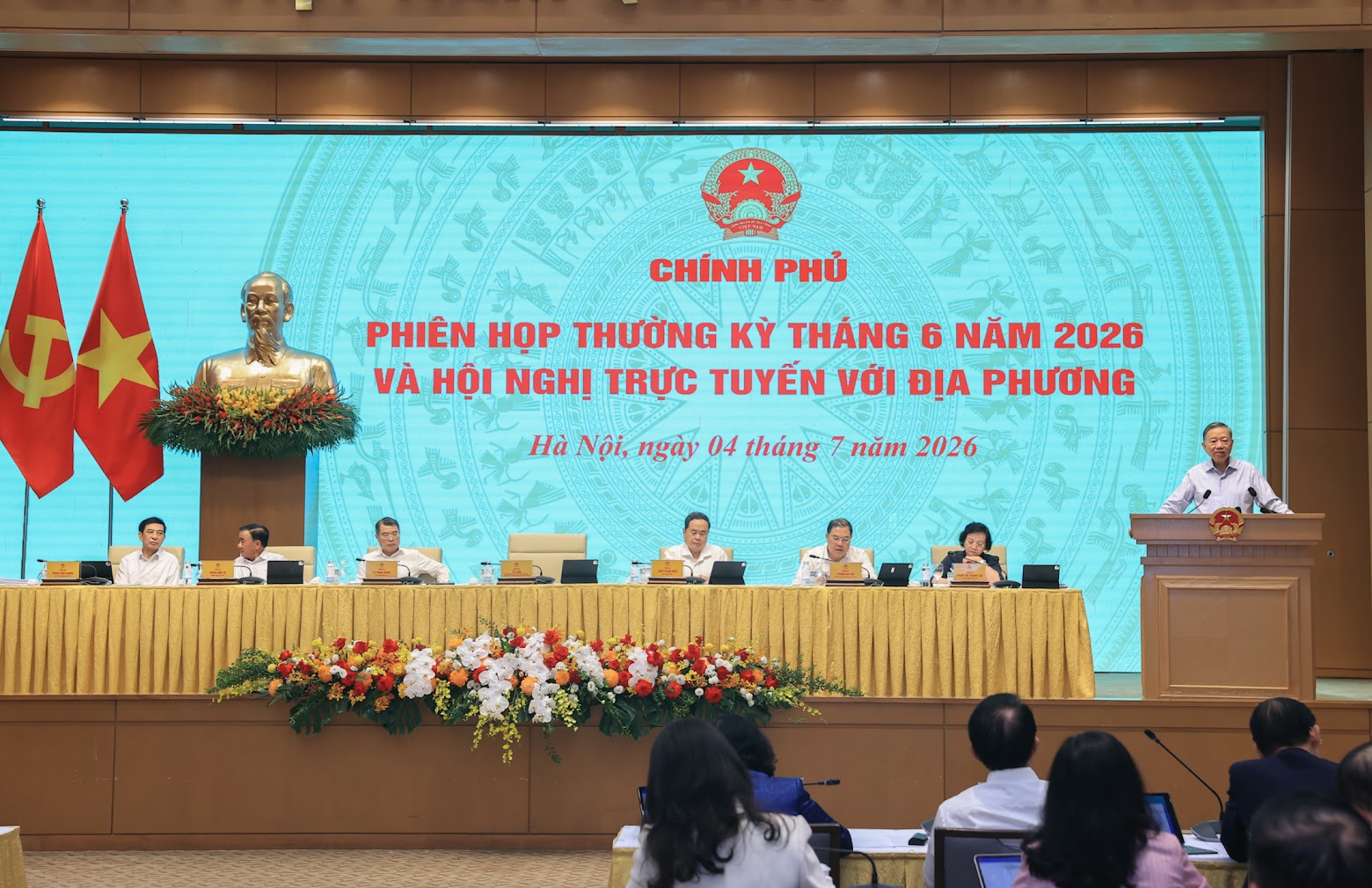Tổng Bí thư, Chủ tịch nước Tô Lâm đề nghị Chính phủ khẩn trương cụ thể hóa các nhiệm vụ trên thành chương trình hành động có tiến độ theo tháng, theo quý, xác định rõ cơ quan chủ trì, người chịu trách nhiệm và công khai kết quả thực hiện - Ảnh: VGP/Nhật Bắc Tổng Bí thư, Chủ tịch nước Tô Lâm đề nghị Chính phủ khẩn trương cụ thể hóa các nhiệm vụ trên thành chương trình hành động có tiến độ theo tháng, theo quý, xác định rõ cơ quan chủ trì, người chịu trách nhiệm và công khai kết quả thực hiện - Ảnh: VGP/Nhật Bắc
