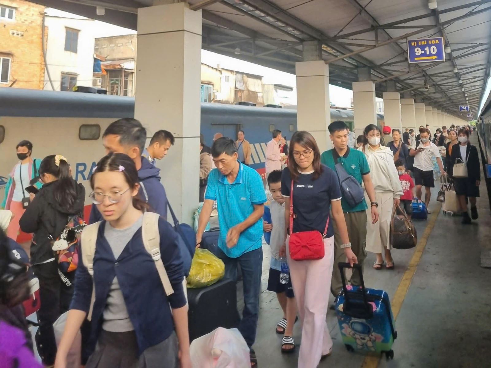 Mở bán vé tàu khách giai đoạn sau cao điểm hè 2026