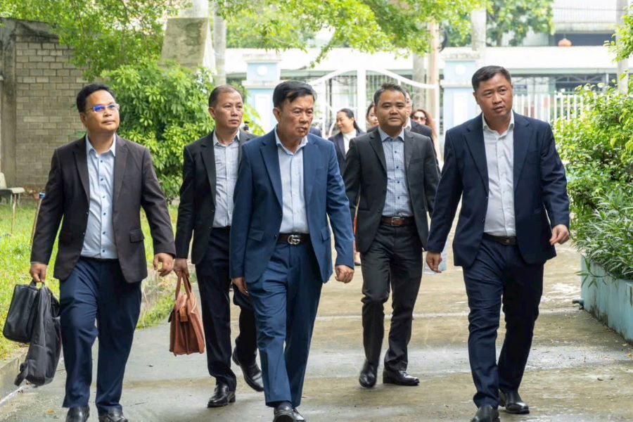 Trường Đại học Tân Tạo đón tiếp Đoàn đại biểu nước Cộng hòa Dân chủ Nhân dân Lào đến thăm và làm việc Trường Đại học Tân Tạo đón tiếp Đoàn đại biểu nước Cộng hòa Dân chủ Nhân dân Lào đến thăm và làm việc